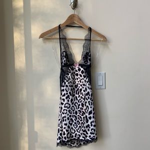 Victoria’s Secret Women’s Lacy Teddy